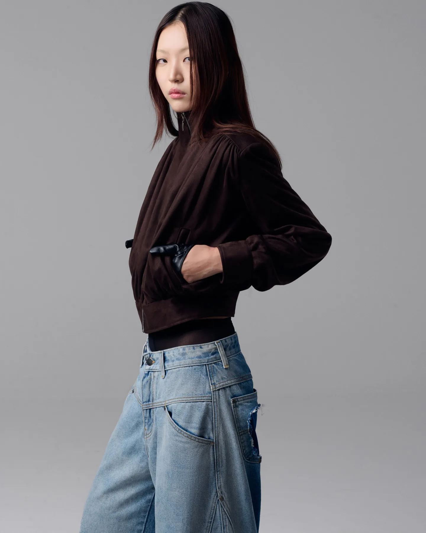 THE CROPPED SUEDE JACKET secondary view