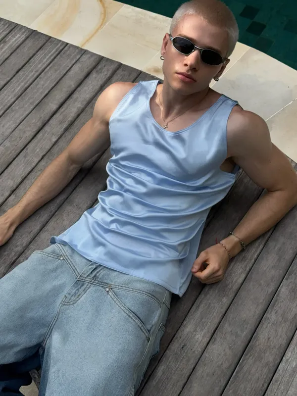 THE SKY TANK TOP secondary view